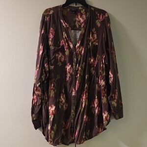 Torrid emma Brown Floral Button-Front Tunic size 3